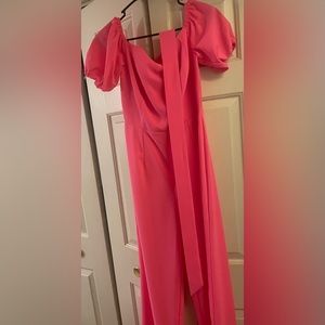 Pink Lilly jumpsuit size 2 worn once mint condition